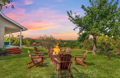 Dripping Springs House | Rock Ridge at the Chaparral