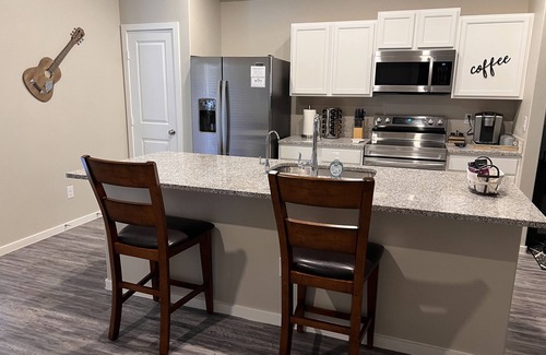 Lubbock House | Ultimate Rock & Roll Retreat near Texas Tech - Sleeps 6!
