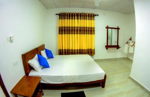Dambulla House | Cozy Rock View Home Stay: Top-Rated with Spa & Breakfast
