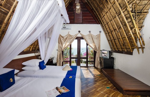 Ke Ga Resort | Relax at Rock Water Bay Beach Resort & Spa with Ocean Views