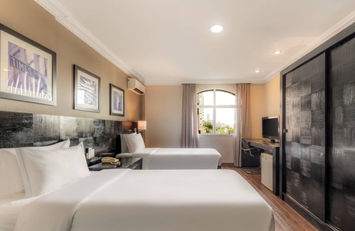 Reboucas Hotel | Rockefeller by Slaviero Hotéis: Highly Rated with Spa & Dining