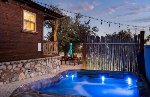 Fredericksburg House | Family-Friendly Rockin' R Ranch Cabins for Up to 10 Guests