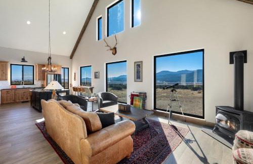 South Fork House | Discover Rocking M Ranch: Family-Friendly Retreat Awaits
