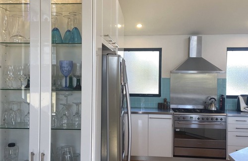 Gnarabup House | Relax at ROCK POOL Holiday Beach House with Private Spa