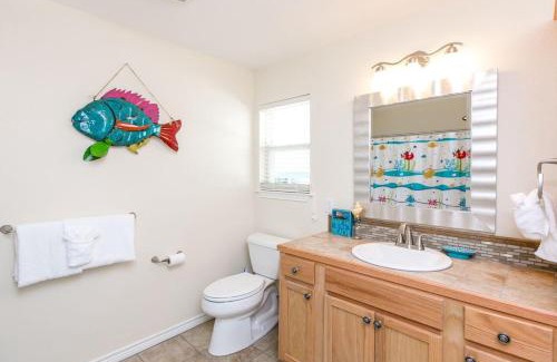 Rockport House | Family-Friendly Rockport Getaway with a 9.8 Rating