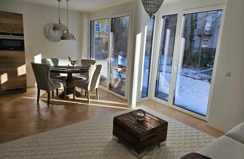 Sankt Leonhard Apartment | Exceptional Rocks Graz: 4-Star Stay with Family Amenities