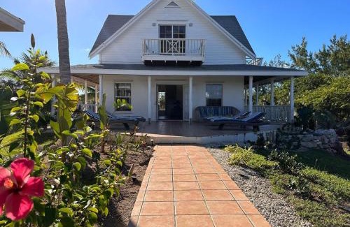 North Palmetto Point House | Oceanfront Rocks Retreat: Pet-Friendly Escape Awaits You