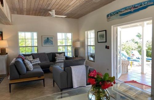 North Palmetto Point House | Oceanfront Rocks Retreat: Pet-Friendly Escape Awaits You