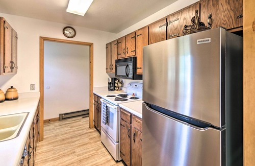 Carriage Hills Cabin | Relax at Rocky Mountain Breezes: Deck, Grill & Spa