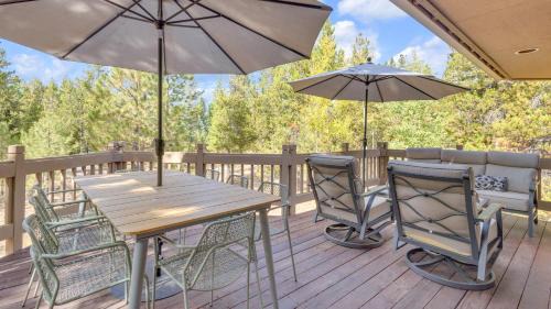 Deer Park House | Family-Friendly Rocky Mountain Getaway with Hot Tub
