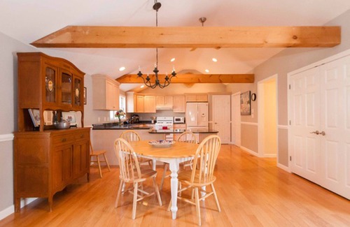 Kingston House | Rocky Nook Beach House: Guest Rated 9.8 with Ocean Views