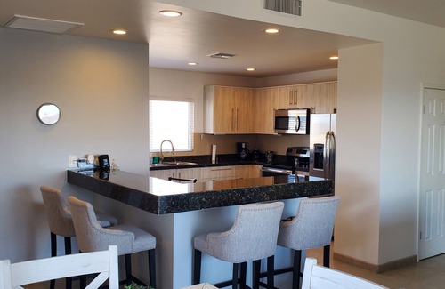 Puerto Penasco Condo | Cozy Rocky Point Retreat: Steps to the Beach & Pet-Friendly!