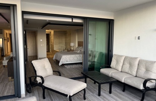 Puerto Penasco Resort | Oceanfront 2 Bedroom at Rocky Point Las Paloma's - Rated 9.8