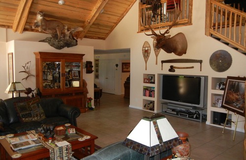 Thompson Falls Bed & Breakfast | Guest Rated Rocky Point Ranch: Family-Friendly Retreat