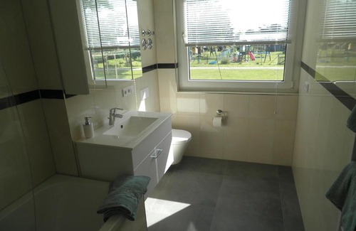 Wiederau Apartment | Oceanfront Escape at Rockys Ferienwohnung - Rated 8.6/10