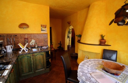 La Asomada House | Roco I - Relaxing Finca with Pool and Kids’ Playground