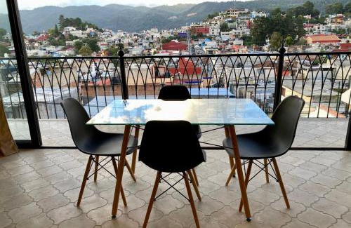 De Guadalupe Apartment | Rococo San Cristobal
