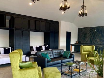 De Guadalupe Apartment | Rococo San Cristobal