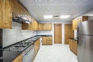 Trade Center Apartment | Deluxe Roda Al Murooj Residences with Pool & Hot Tub Access