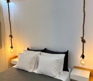 Tymbaki House | Experience Rodanthi 4 Seasons: Pet-Friendly Retreat
