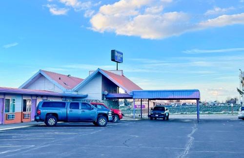 Boardman Hotel | Pet-Friendly Rodeway Inn Boardman - Ideal for Families