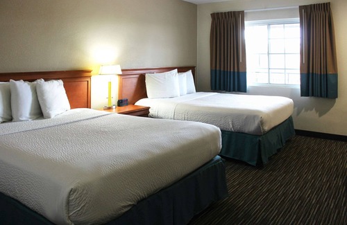 Merced Hotel | Convenient Rodeway Inn Near University - Gateway to Yosemite
