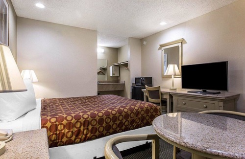 Santee Hotel | Affordable Comfort at Rodeway Inn Santee, San Diego East