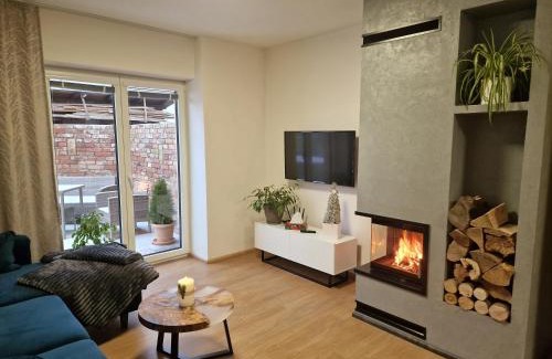 Hlusovice Villa | Family House by the Pond Near Olomouc - Rated 10/10!