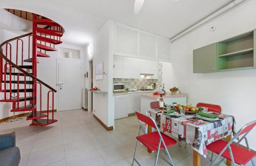 Ispra Apartment | Rododendro Rosso: Family-Friendly Retreat with Pool Access