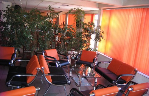Plovdiv Hotel | Comfortable Stay at Rodopi Hotel with Breakfast Included