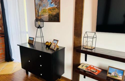Boguszow-Gorce Apartment | Family-Friendly Escape at Rodzinne Wzgórze - 8.7 Rated