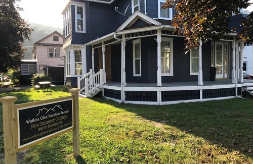 Watkins Glen House | Inviting Roe Summer Cottage, Suite A – Rated 9.2/10!