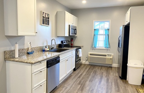 Watkins Glen House | Roe Summer Cottage Suite B: Family-Friendly Getaway