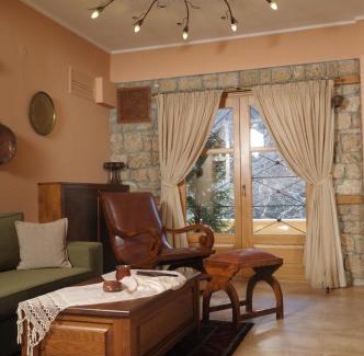 Almopia Apartment | Elegant Roes Suites: 4-Star Stay with Hot Tub & Breakfast