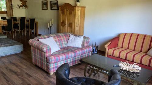 Serneus Apartment | Discover Rofla Serneus: Family-Friendly Retreat with Hot Tub