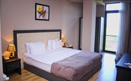 Tbilisi Hotel | Rogalux Hotel