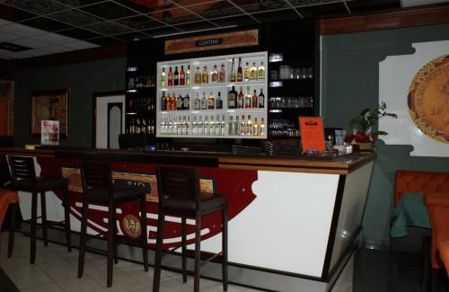Lubicz Hotel | Rogatka: Cozy Stay with Pet-Friendly Amenities & Breakfast