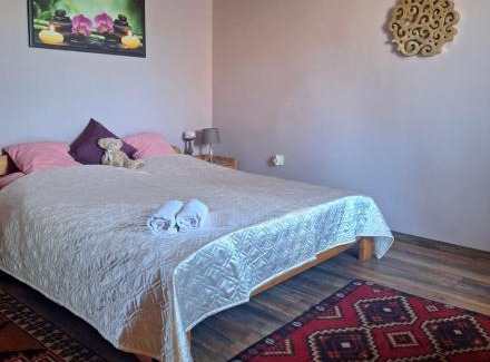Koszeg House | Oceanfront Rohonci Vendégház: Family-Friendly Retreat