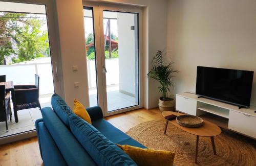 Kaisermuhlen Apartment | Convenient Roksox-home Near Vienna International Center