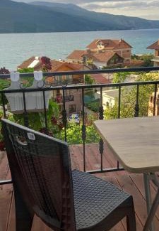 Lin House | Pet-Friendly ROLEO Guest House - Rated 9.4/10 by Guests