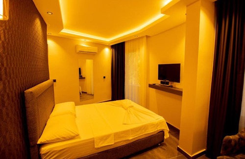 Anamur Bed & Breakfast | Experience Relaxation at ROLLİ BUTİK HOTEL with Ocean Views