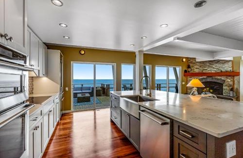 Rollingbay House | Beachfront Bliss at Rolling Bay Walk - A 4-Star Escape