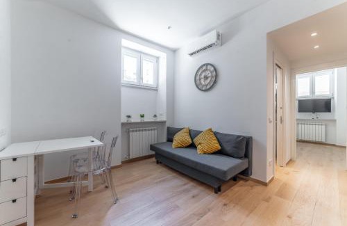 Prenestino-Centocelle Apartment | Roma Cento - Metro Mirti & Free WiFi