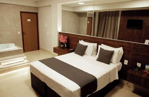Aguas Claras Hotel | Budget-Friendly Roma Hotel by H Hotéis - Near Airport