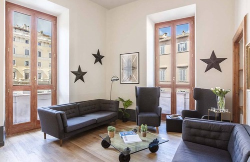 Navona Apartment | Experience ROMAC Baullari: Family-Friendly Stay in Campo de Fiori
