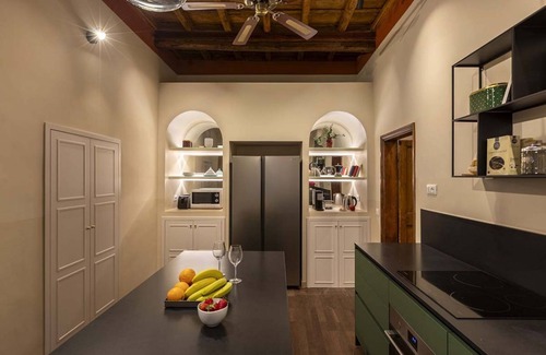 Navona Apartment | Family-Friendly ROMAC Baullari III Apartment in Campo de Fiori