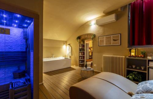 Rione V Ponte Apartment | Relaxing Retreat at ROMAC Coronari with Gym and Garden