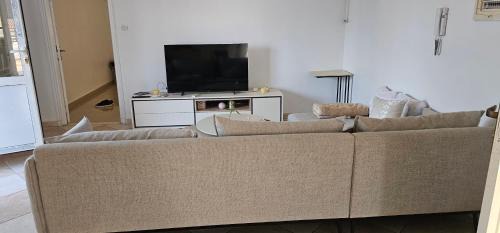 Algeria Apartment | romaine
