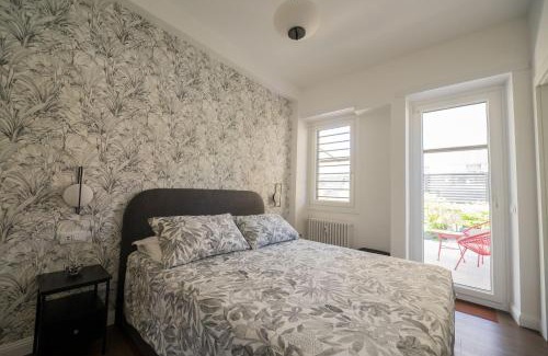 Zona LIII Tomba di Nerone Apartment | Roman Terrace & Soul in Peaceful Area