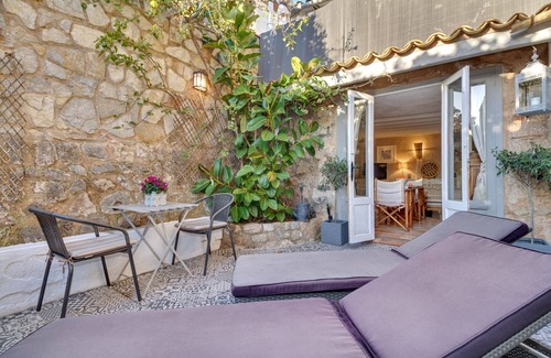 Fornalutx Apartment | Romantic Getaway with Private Patio & Ocean Views